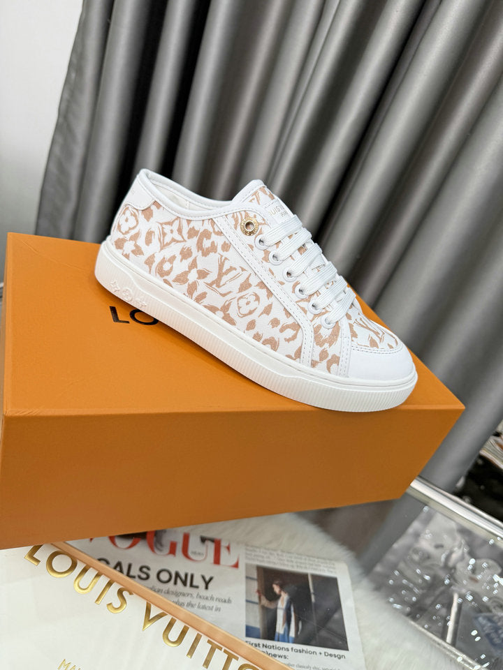 Louis Vuitton sneaker