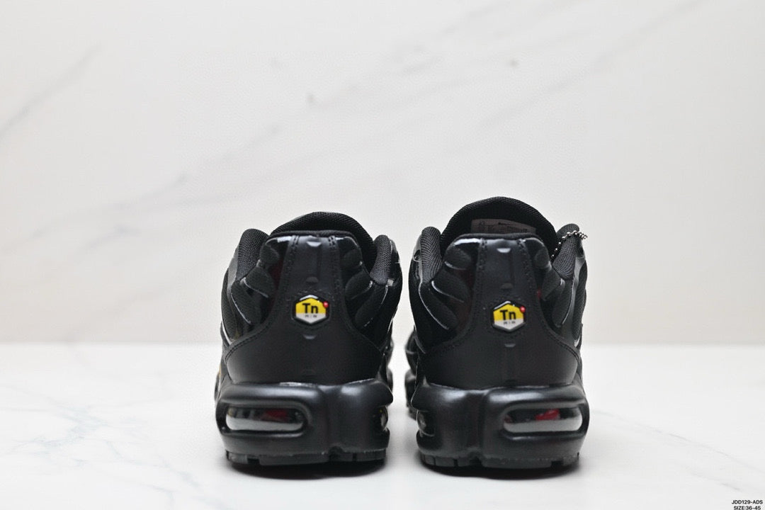 Nike Air Max Plus
