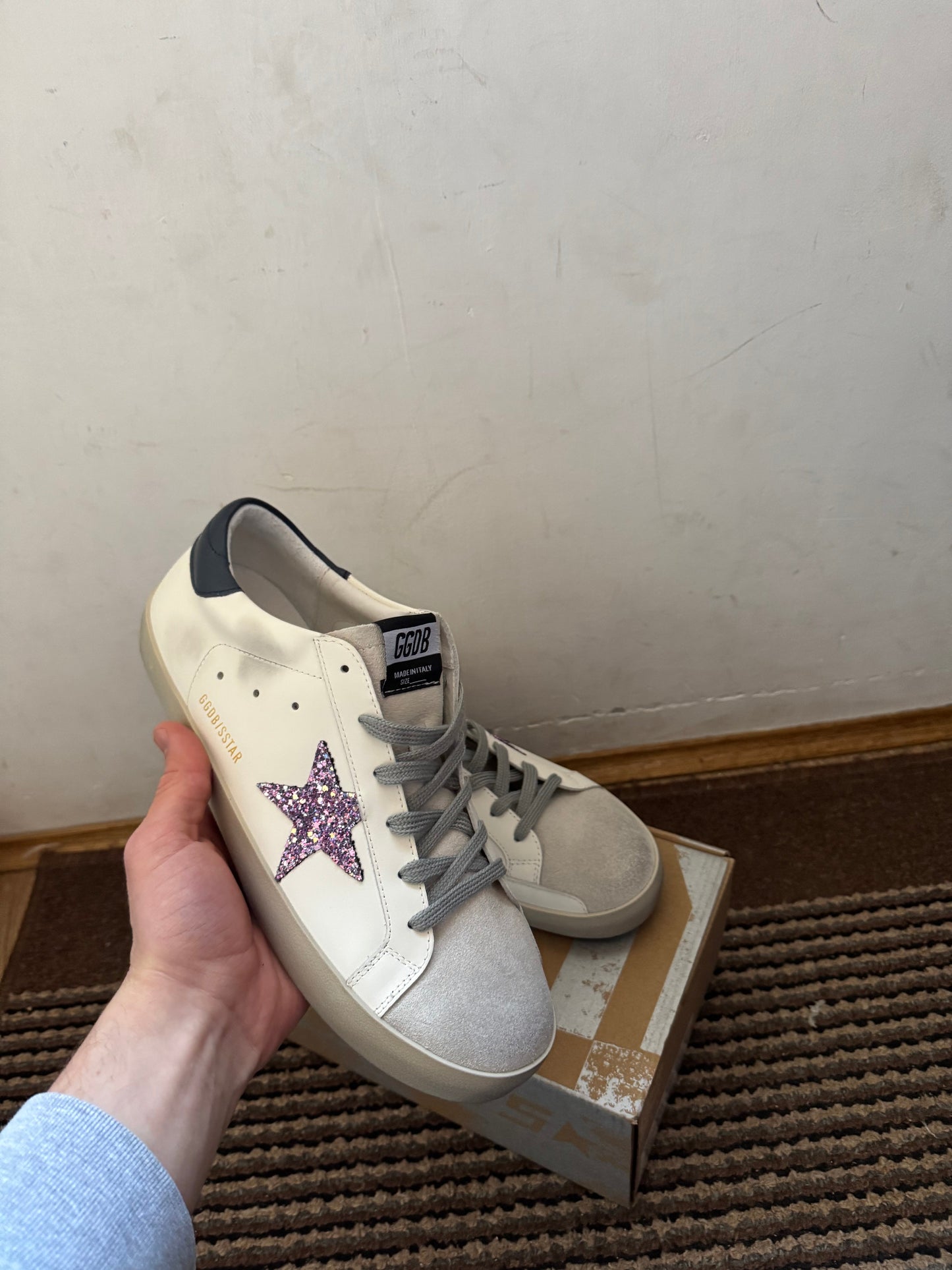 Golden Goose Broj 44 (Odmah dostupno)