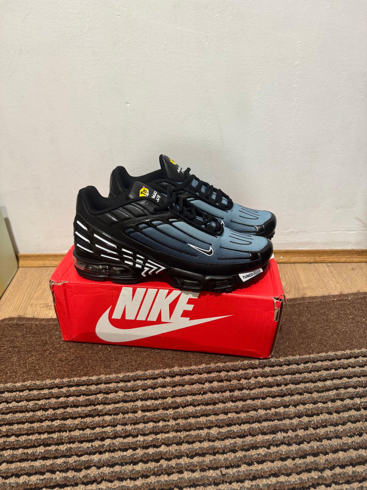 Nike Air max Plus 3 Broj 43(Odmah dostupno)