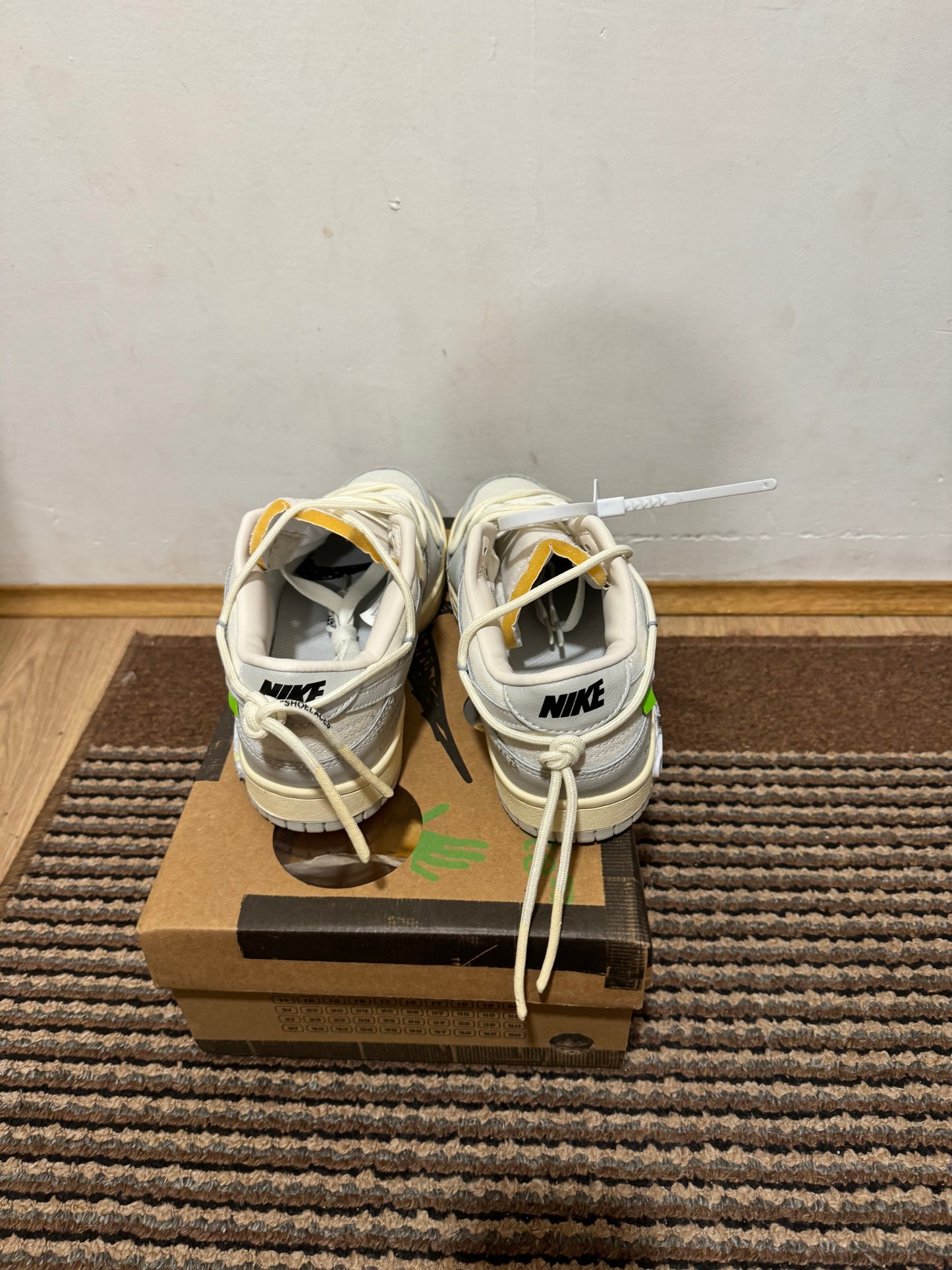 Off White dunk Lot 49 Broj 39(Odmah dostupno)