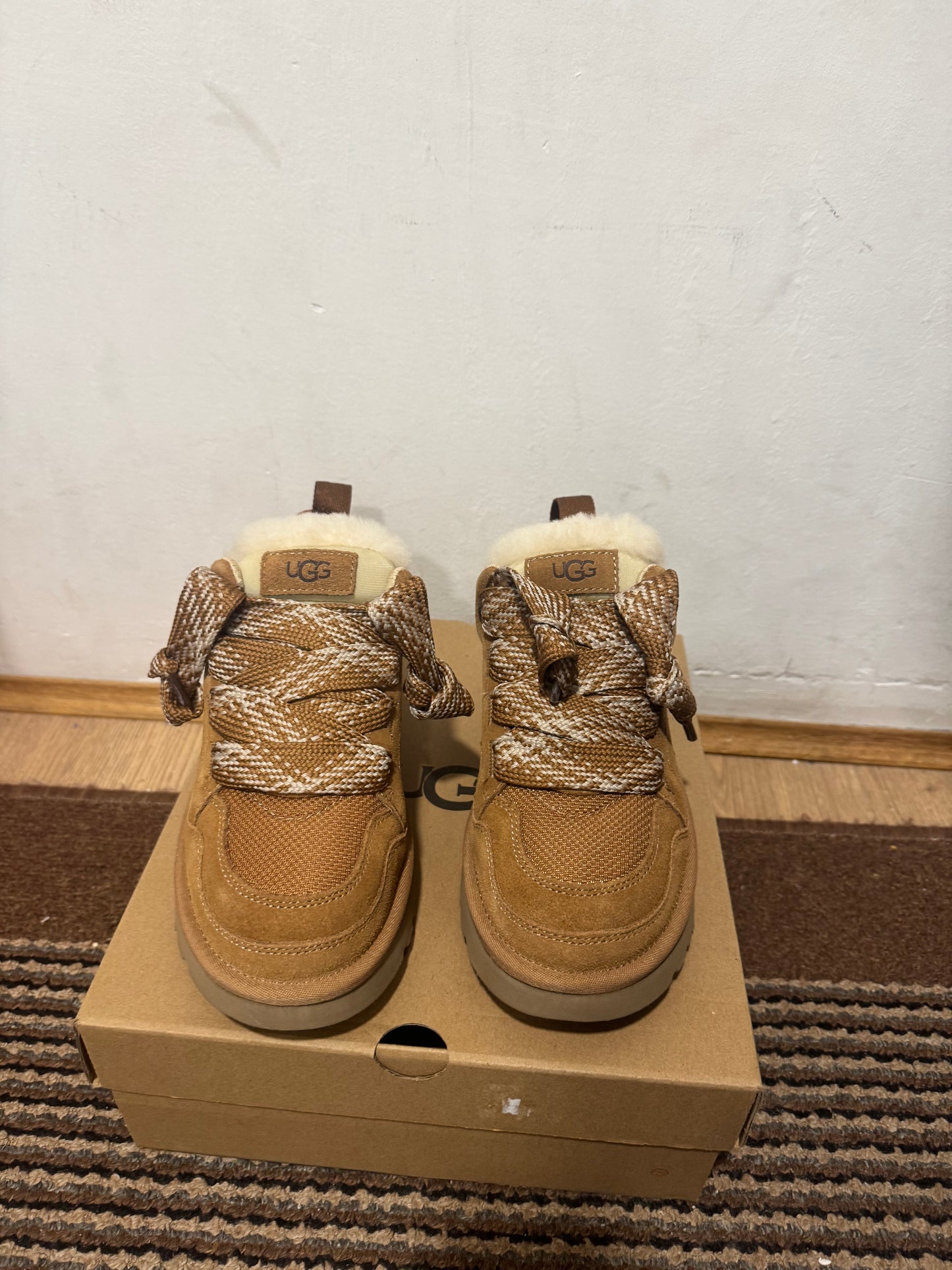Ugg Broj 39(Odmah dostupno)