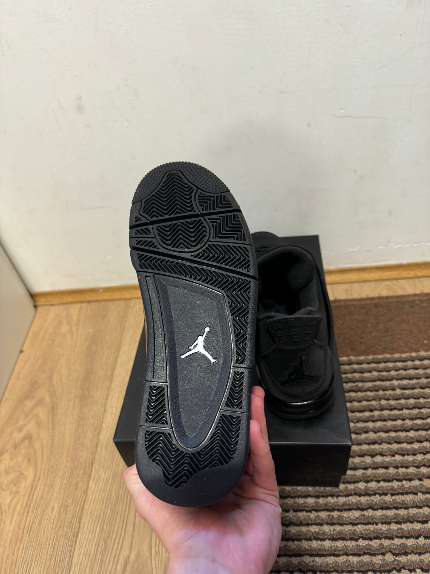 Jordan 4 Black Cat Broj 39,43,45(Odmah dostupno)
