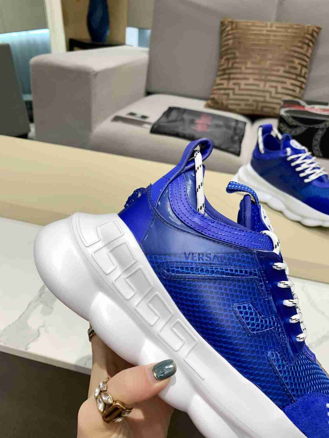 Versace Chain Reaction