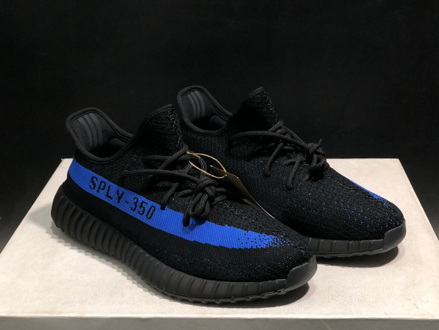 Yeezy 350 Dazzling Blue