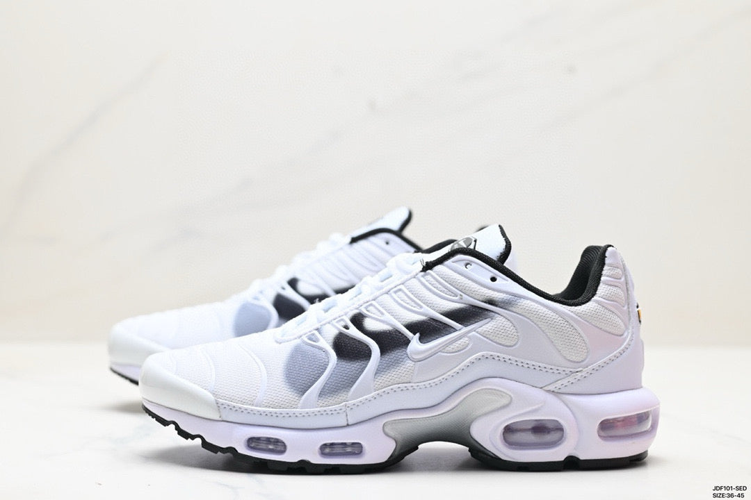 Nike Air Max Plus