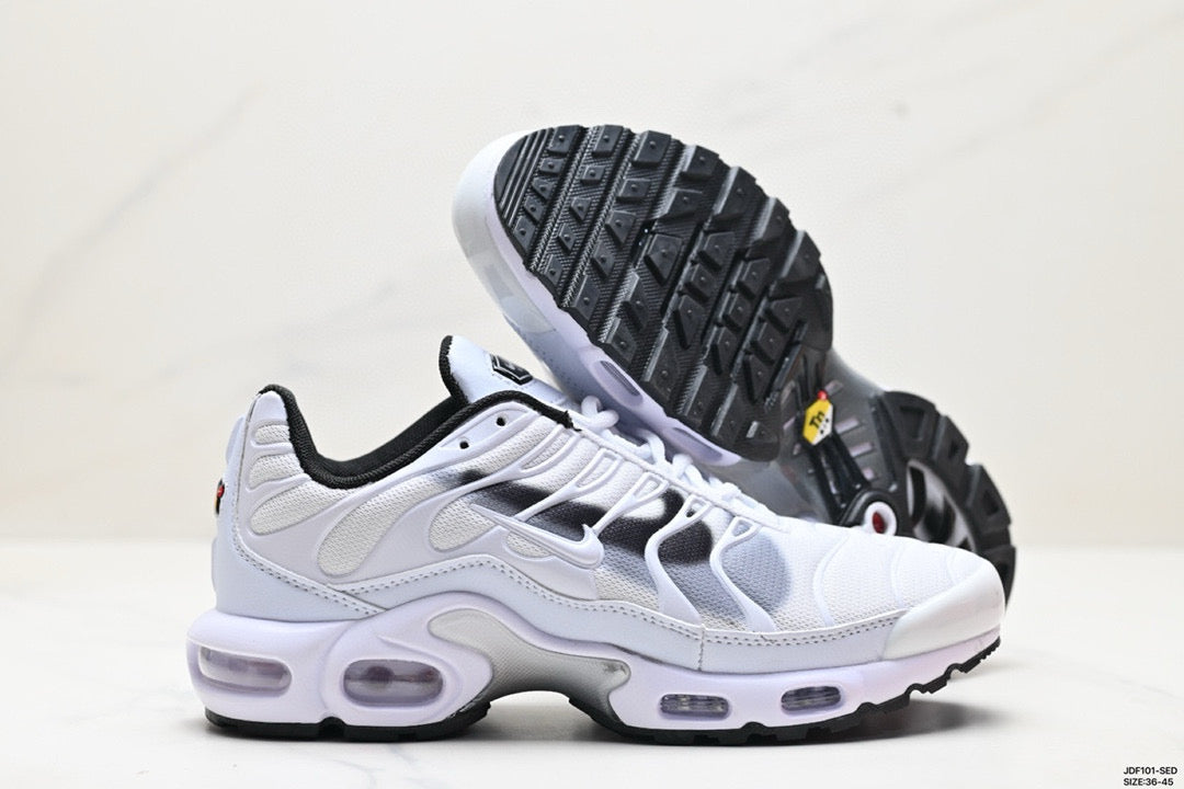 Nike Air Max Plus