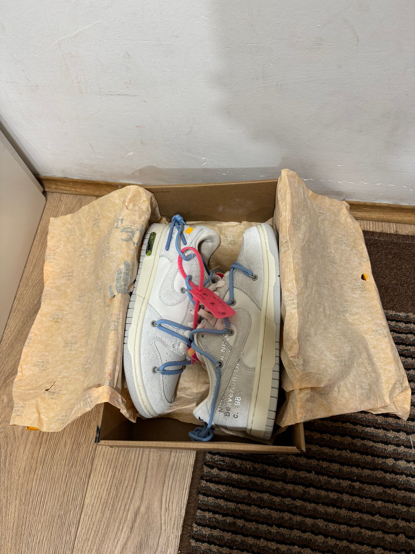 Off White dunk Lot 38 Broj 40,45(Odmah dostupno)