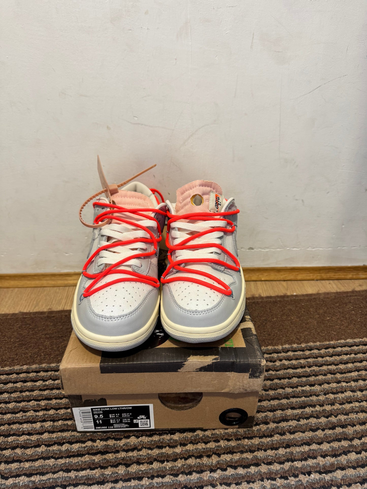 Off White dunk Lot 6 Broj 43(Odmah dostupno)