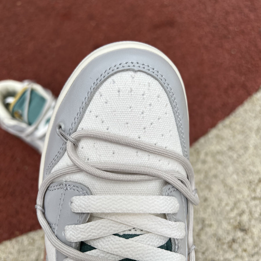 Off white dunk low lot 42