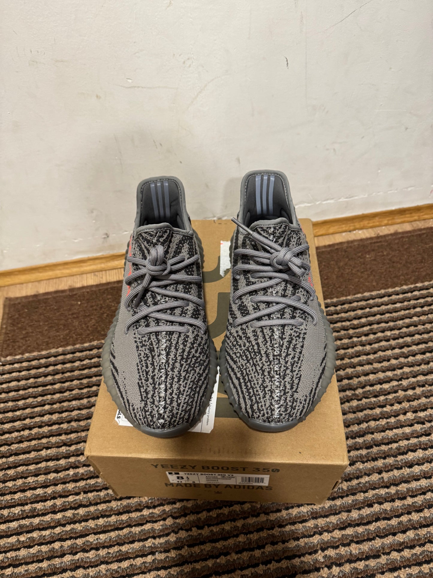 Yeezy 350 Beluga 2.0 Broj 42(Odmah Dostupno)