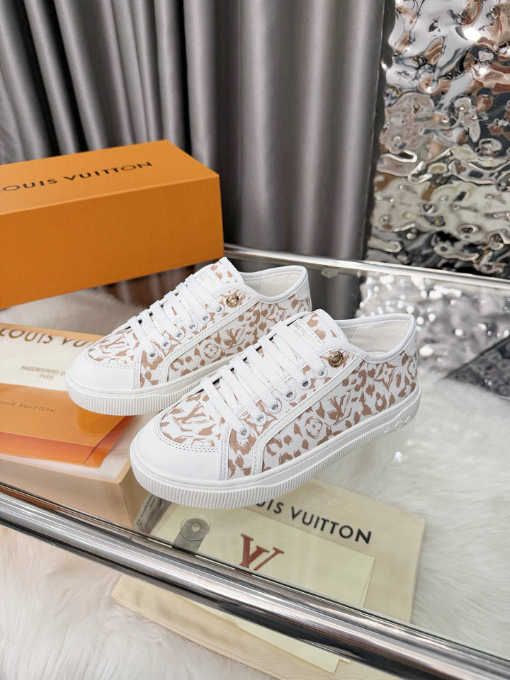 Louis Vuitton sneaker