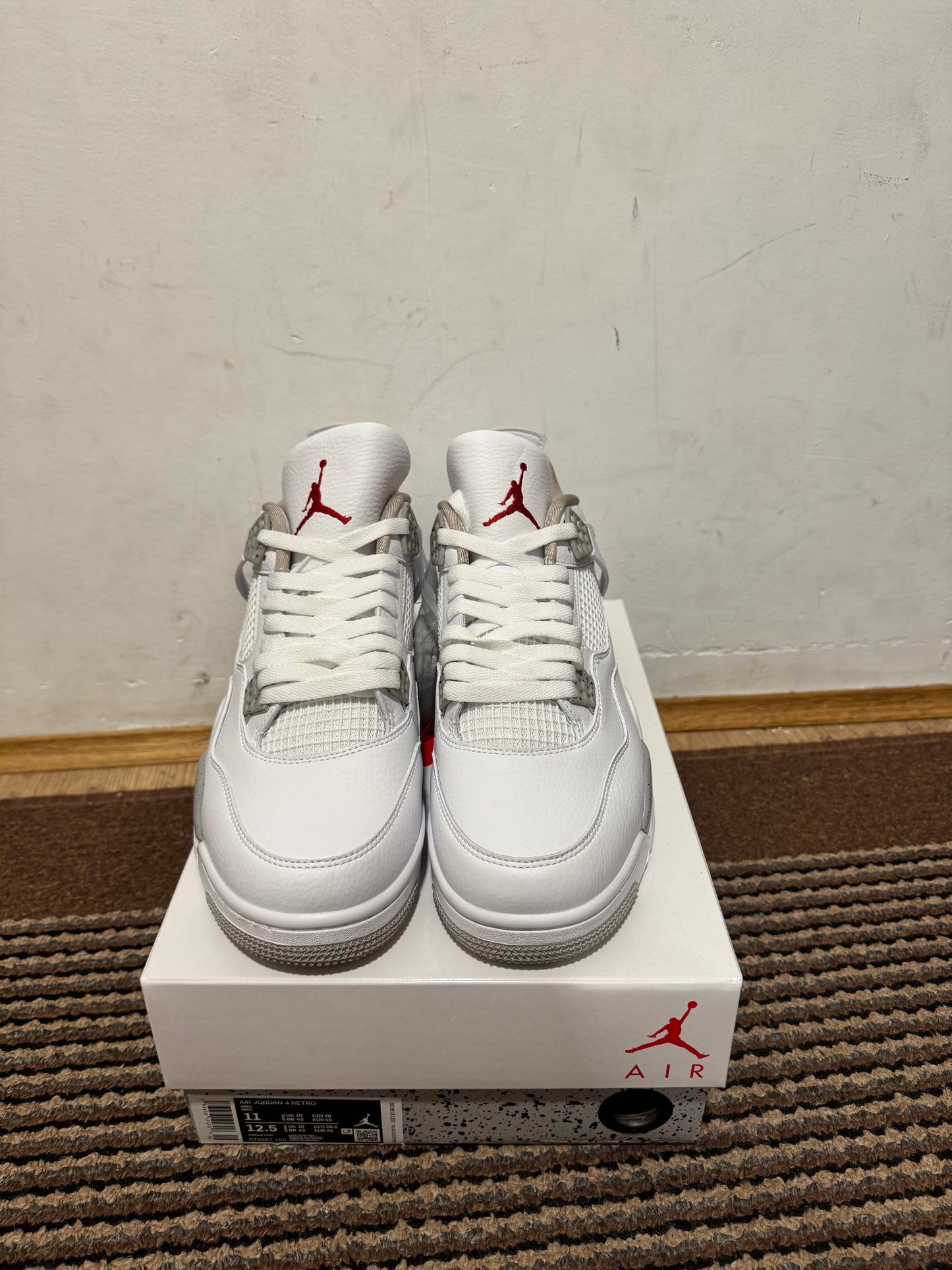 Jordan 4 Oreo Broj 38(Odmah dostupno)