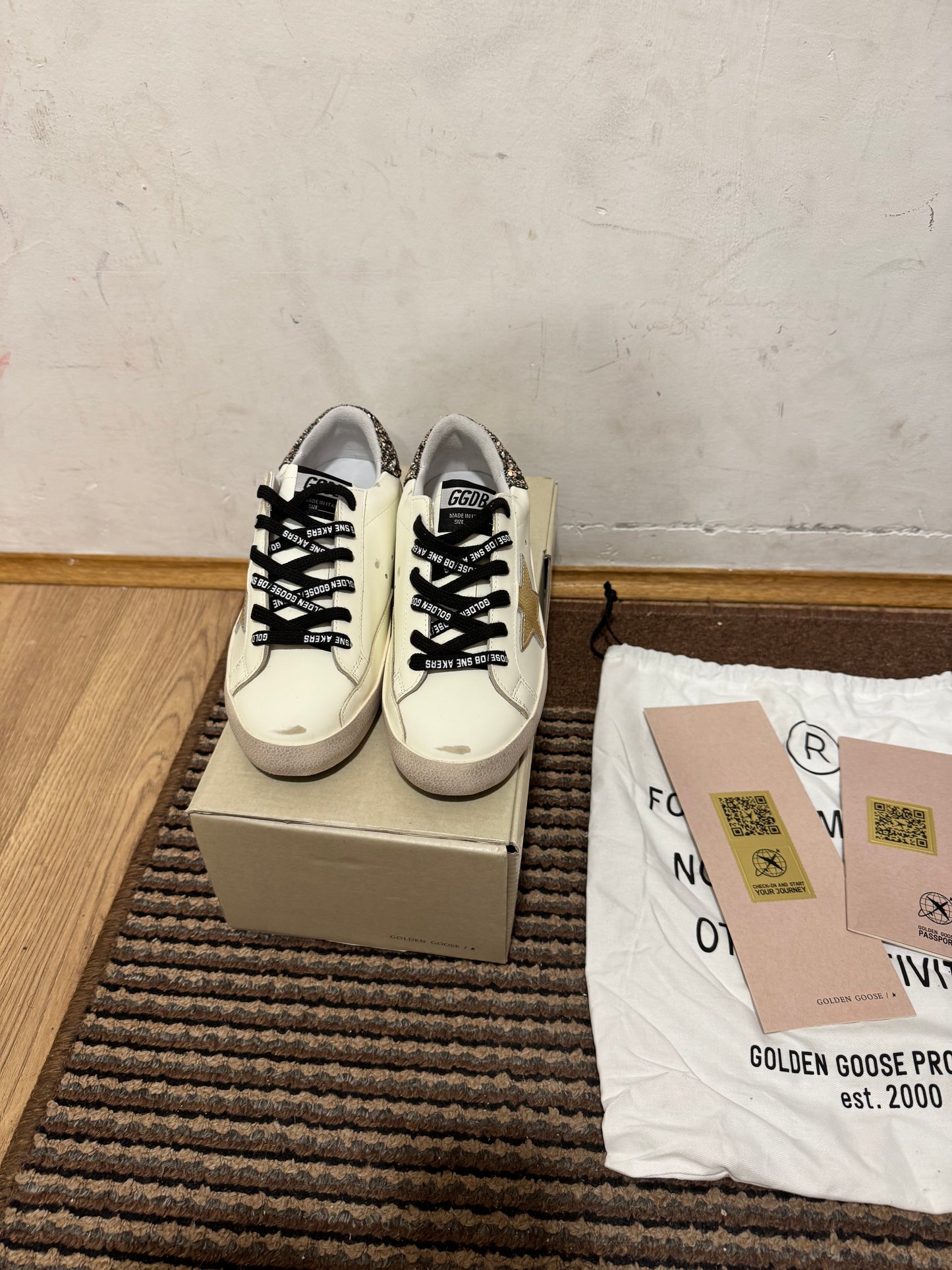 Golden Goose Broj 38,39(Odmah dostupno)