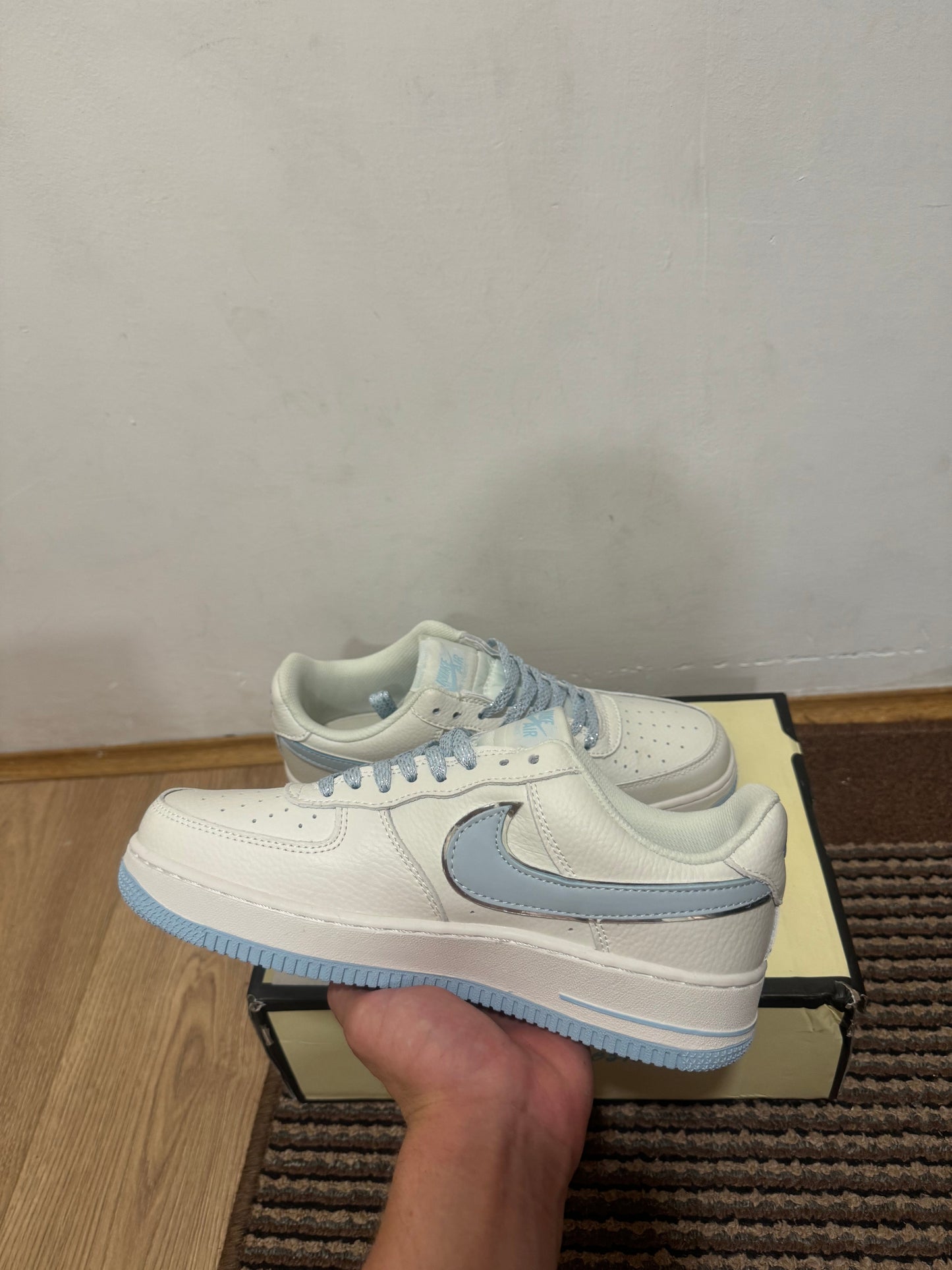 Nike Air Force Fresh Blue Broj 42.5(Odmah dostupno)