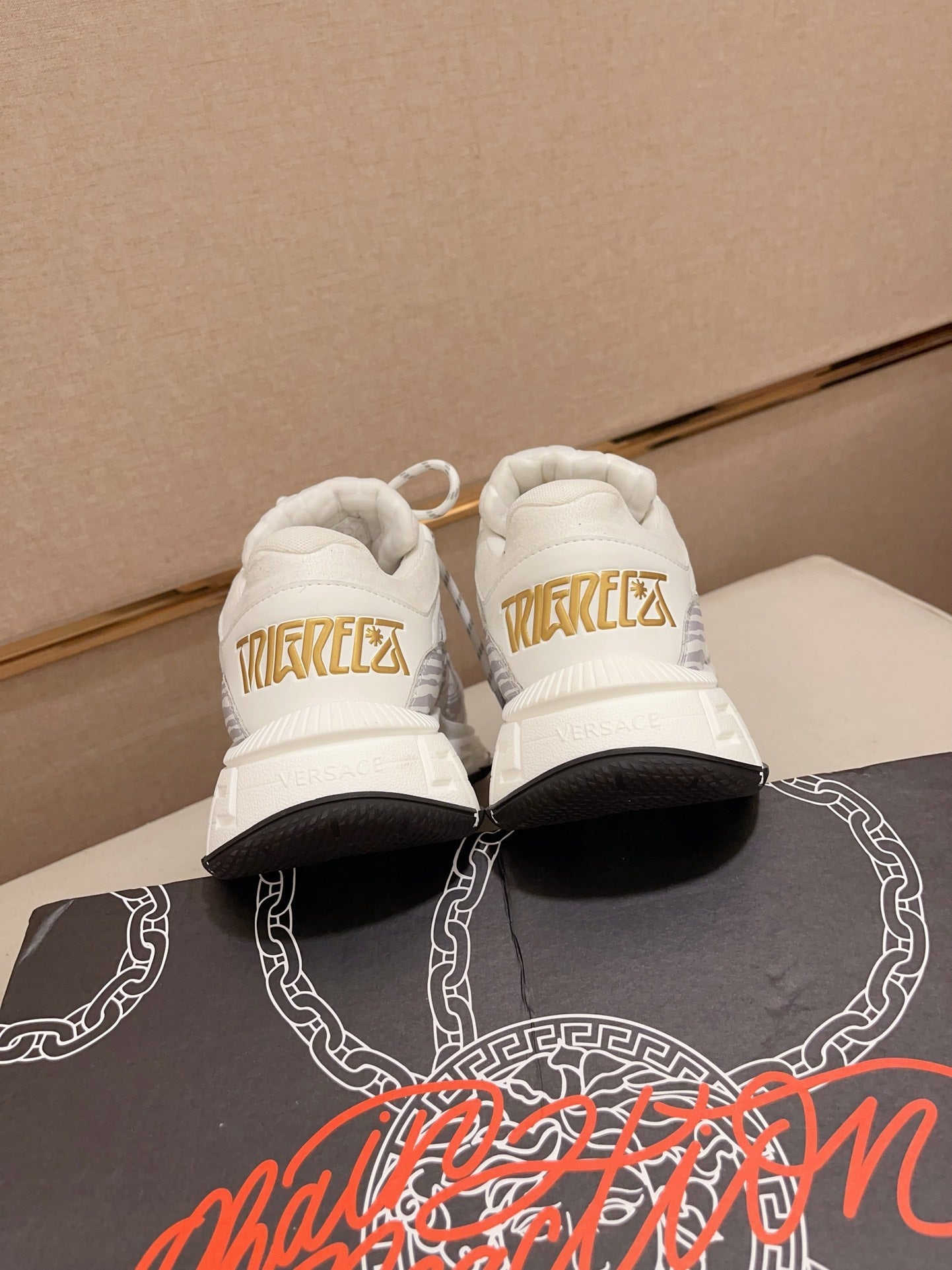 Versace Trigreca