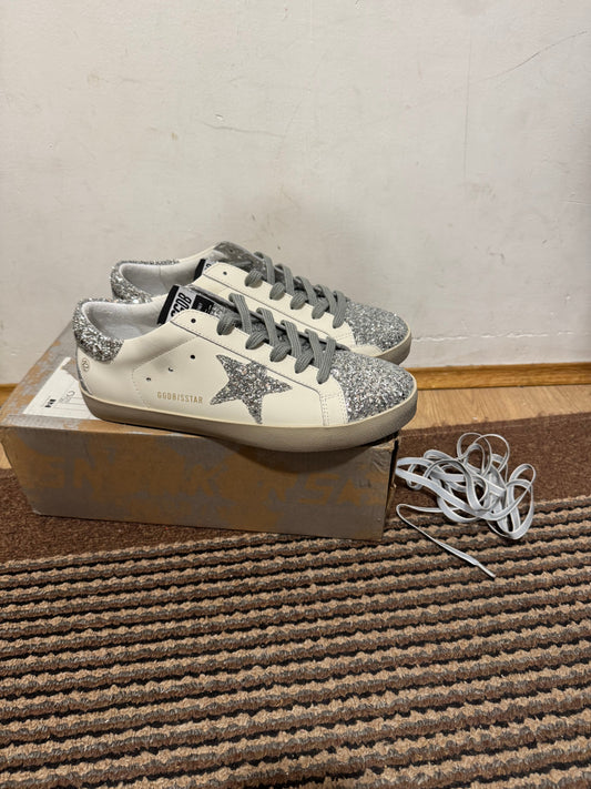 Golden Goose Broj 43(Odmah dostupno)