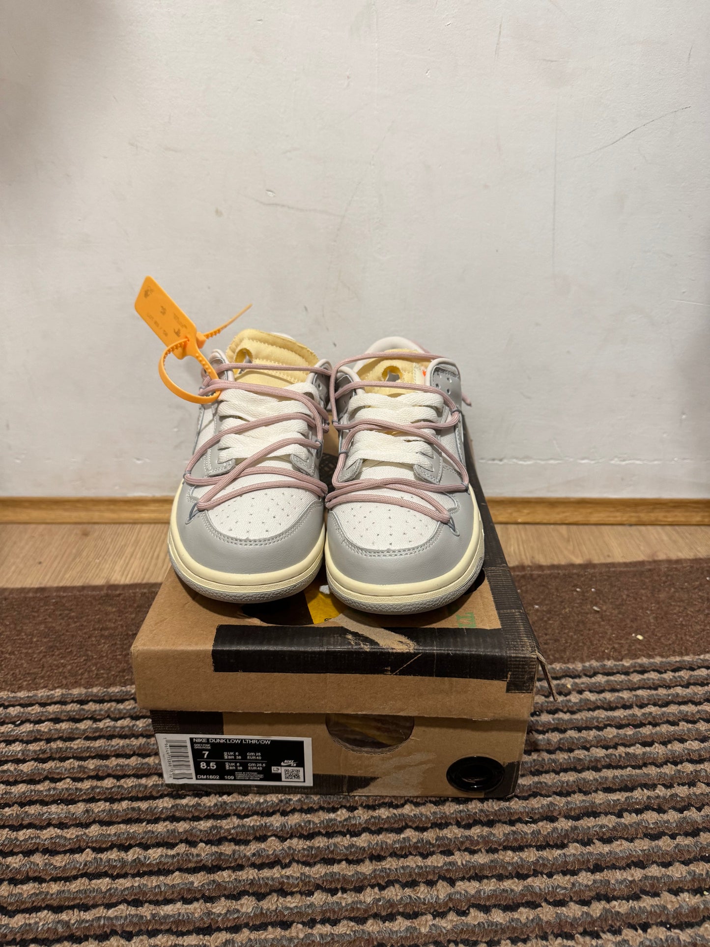 Off White dunk Lot 9 Broj 39,40(Odmah dostupno)