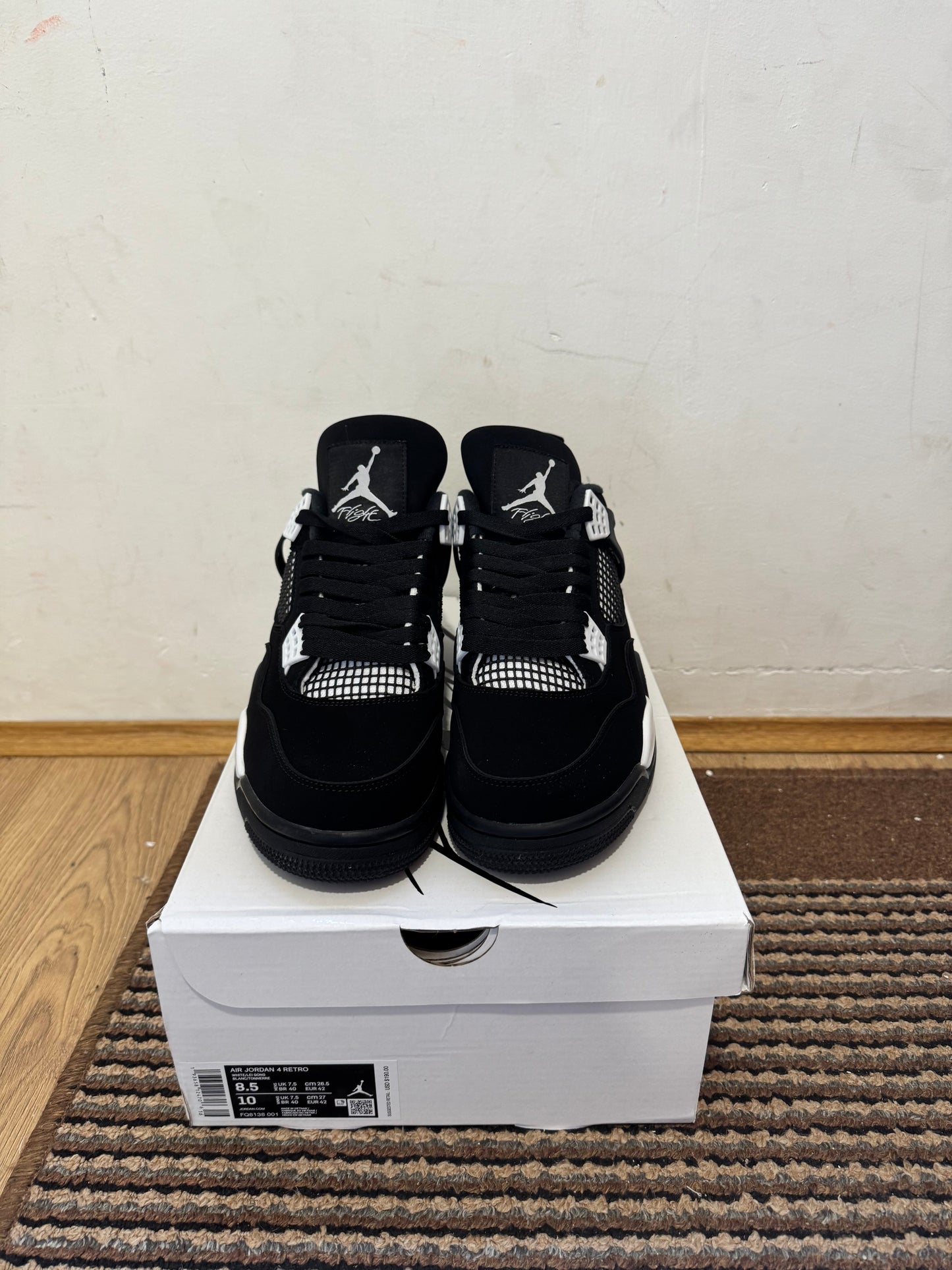 Jordan 4 White Thubder Broj 42(Odmah dostupno)