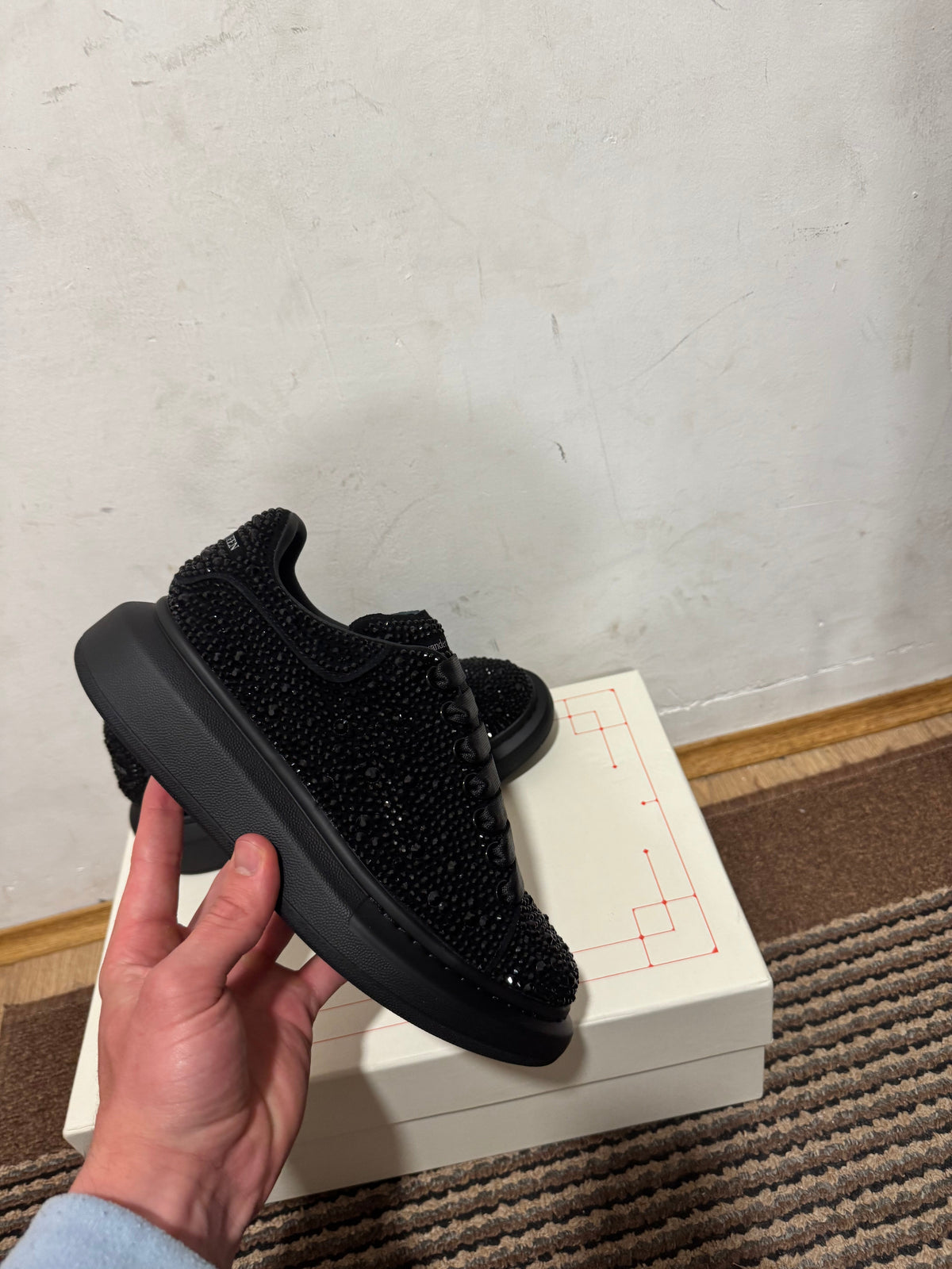 Alexander McQueen Broj 38,39,44(Odmah Dostupno)