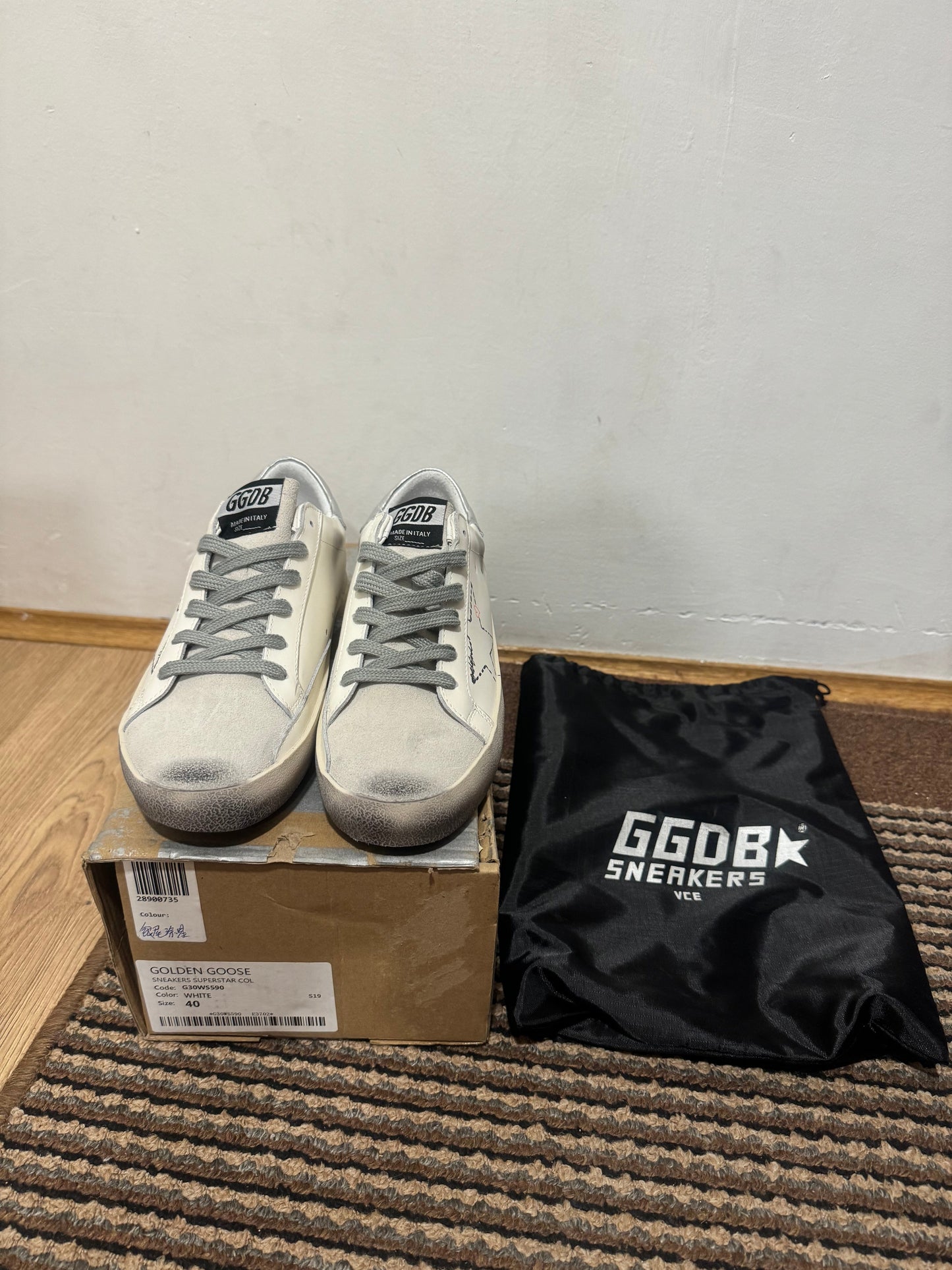 Golden Goose Broj 37(Odmah dostupno)