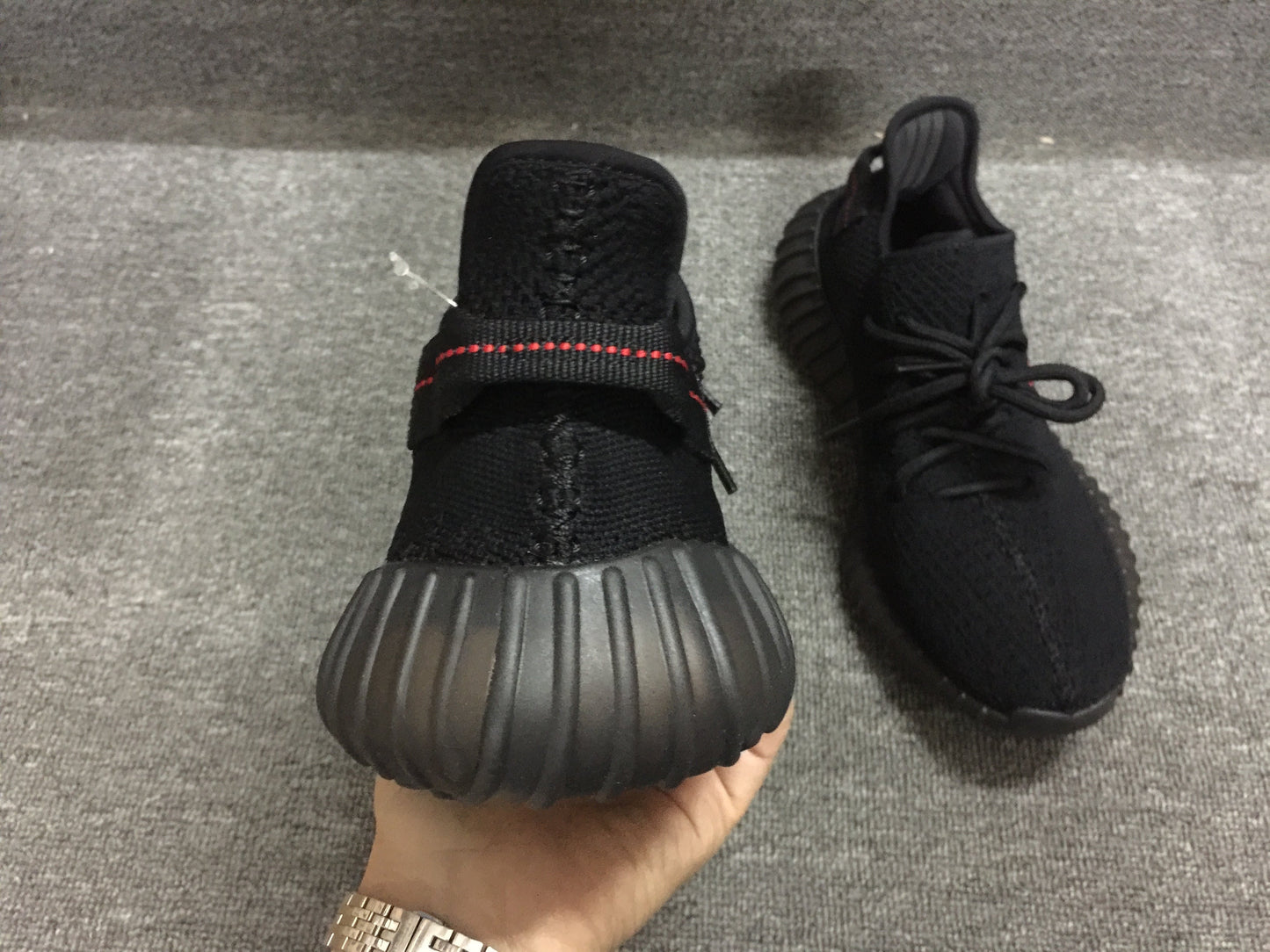 Yeezy 350 Bred