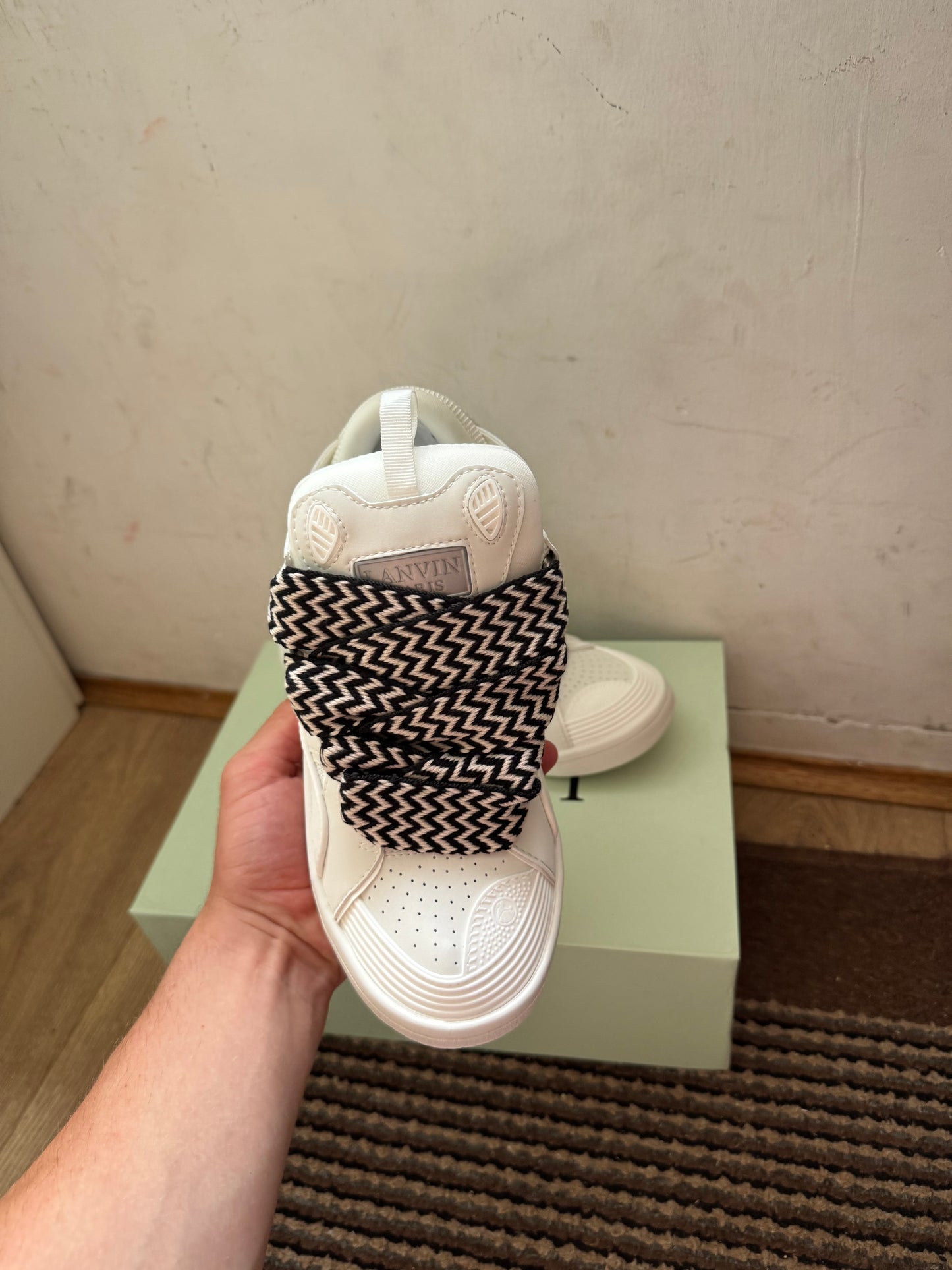 Lanvin Broj 39(Odmah dostupno)