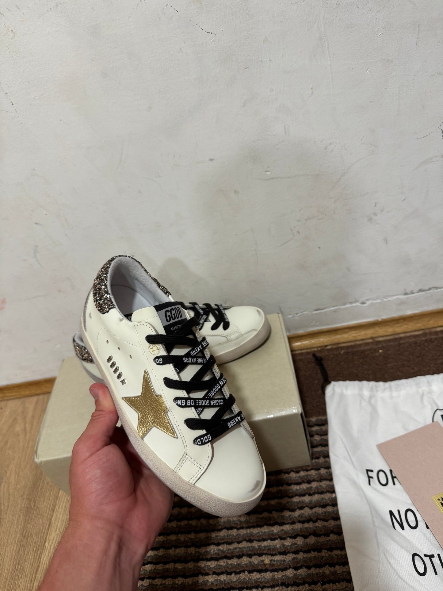 Golden Goose Broj 38,39(Odmah dostupno)