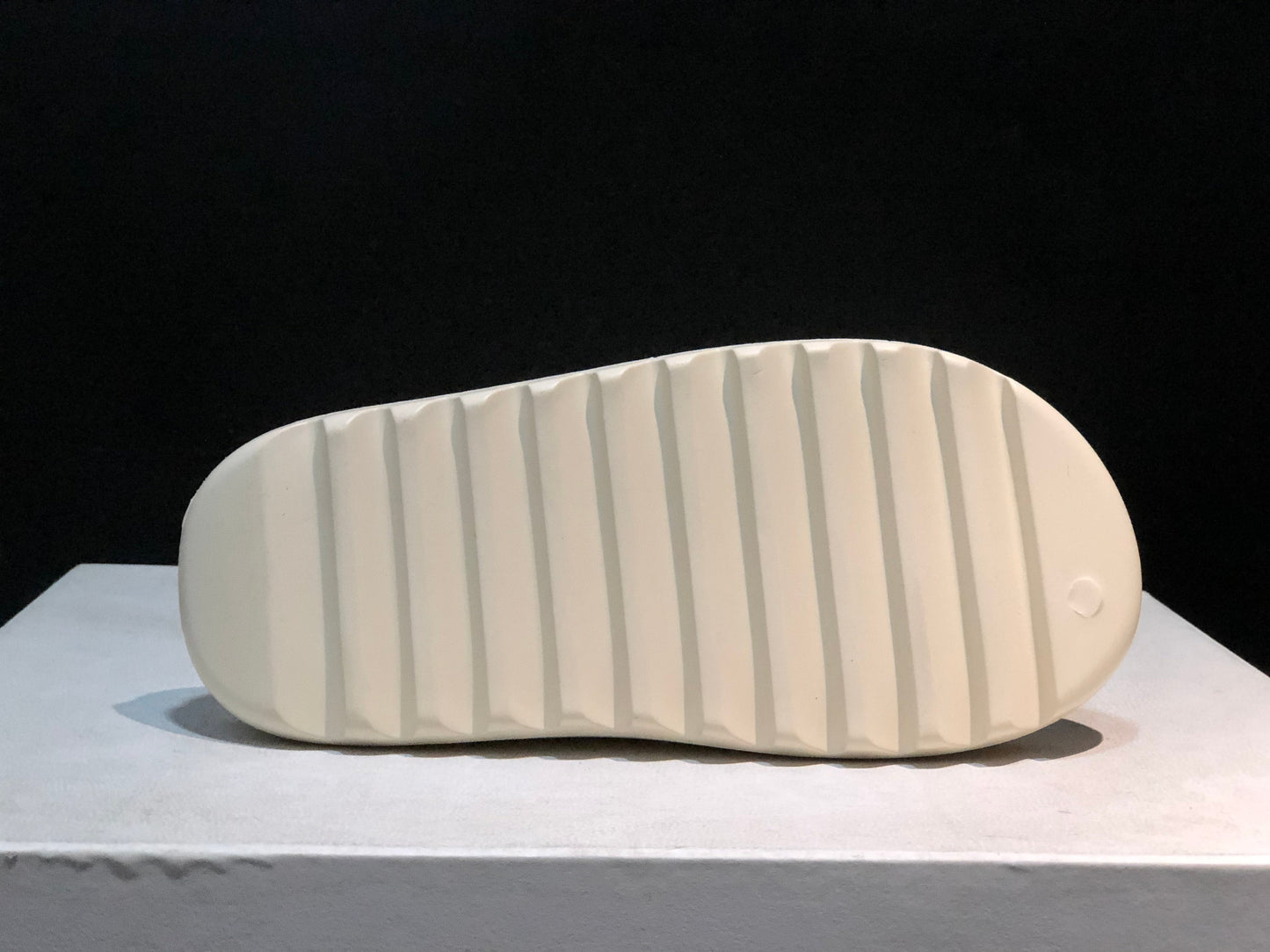 Yeezy Slide Bone
