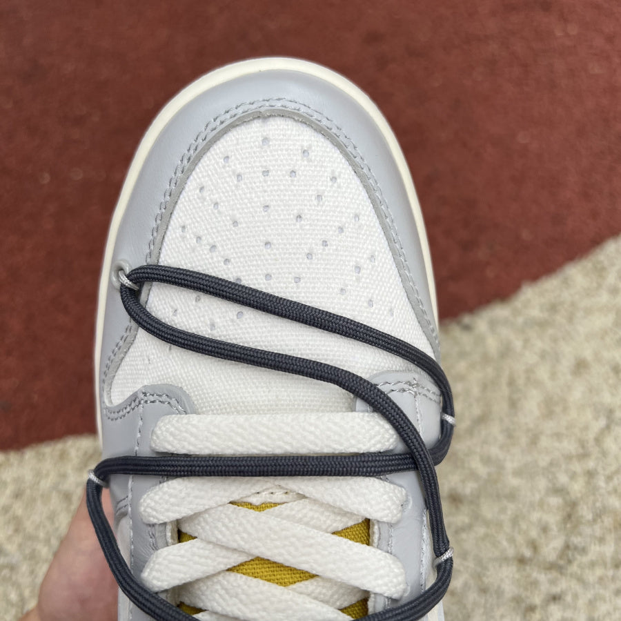 Off white dunk low lot 41