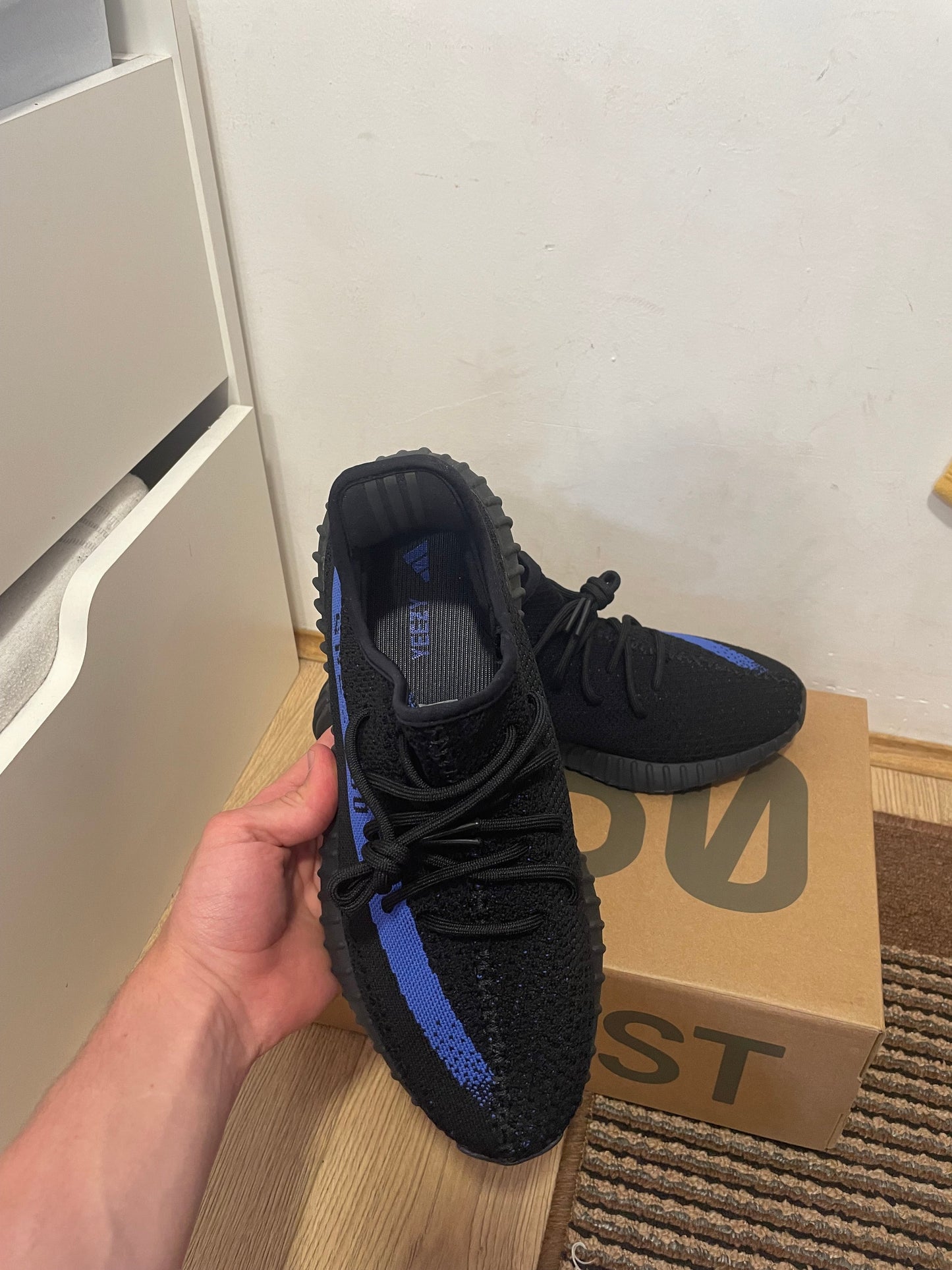 Yeezy 350 Dazzling Blue Broj 41(Odmah dostupno)
