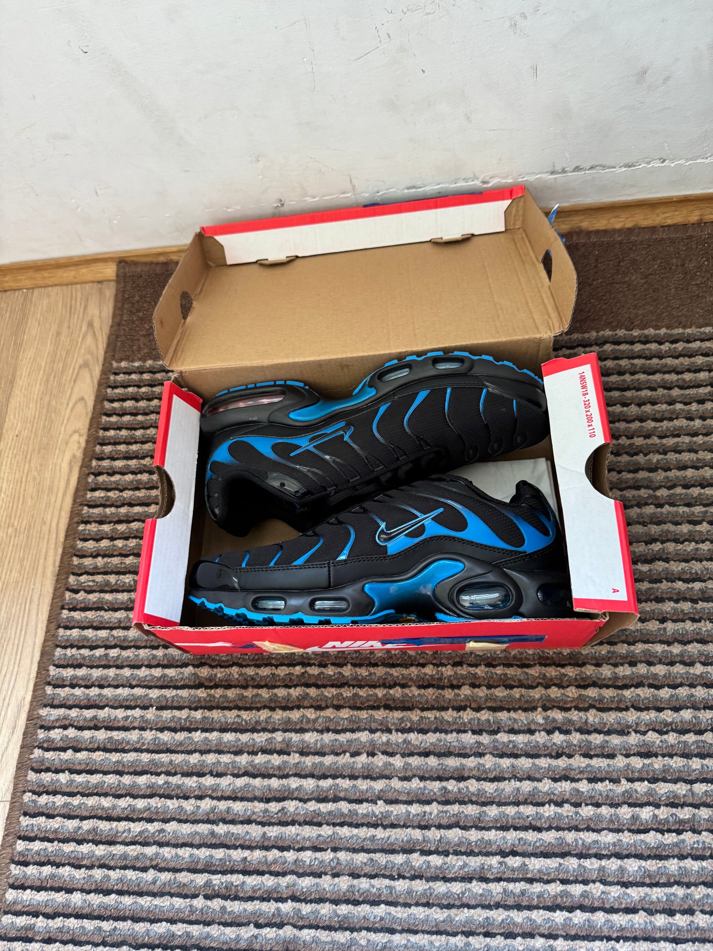 Nike Air max Plus Broj 44(Odmah dostupno)