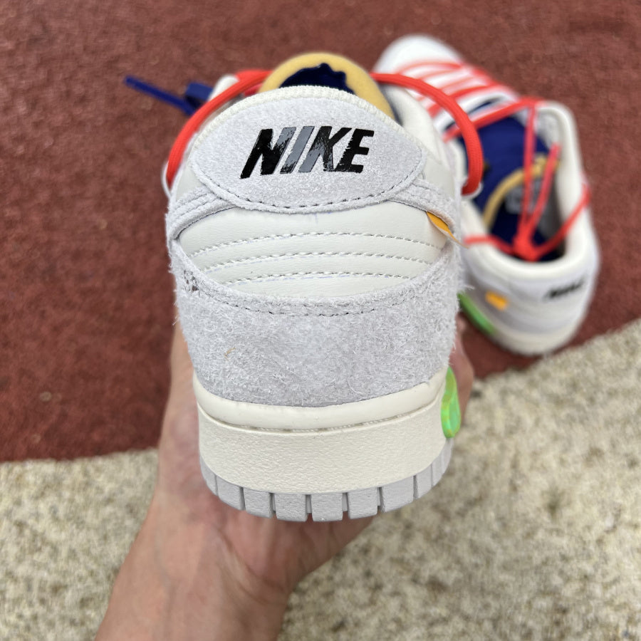 Off white dunk low lot 13