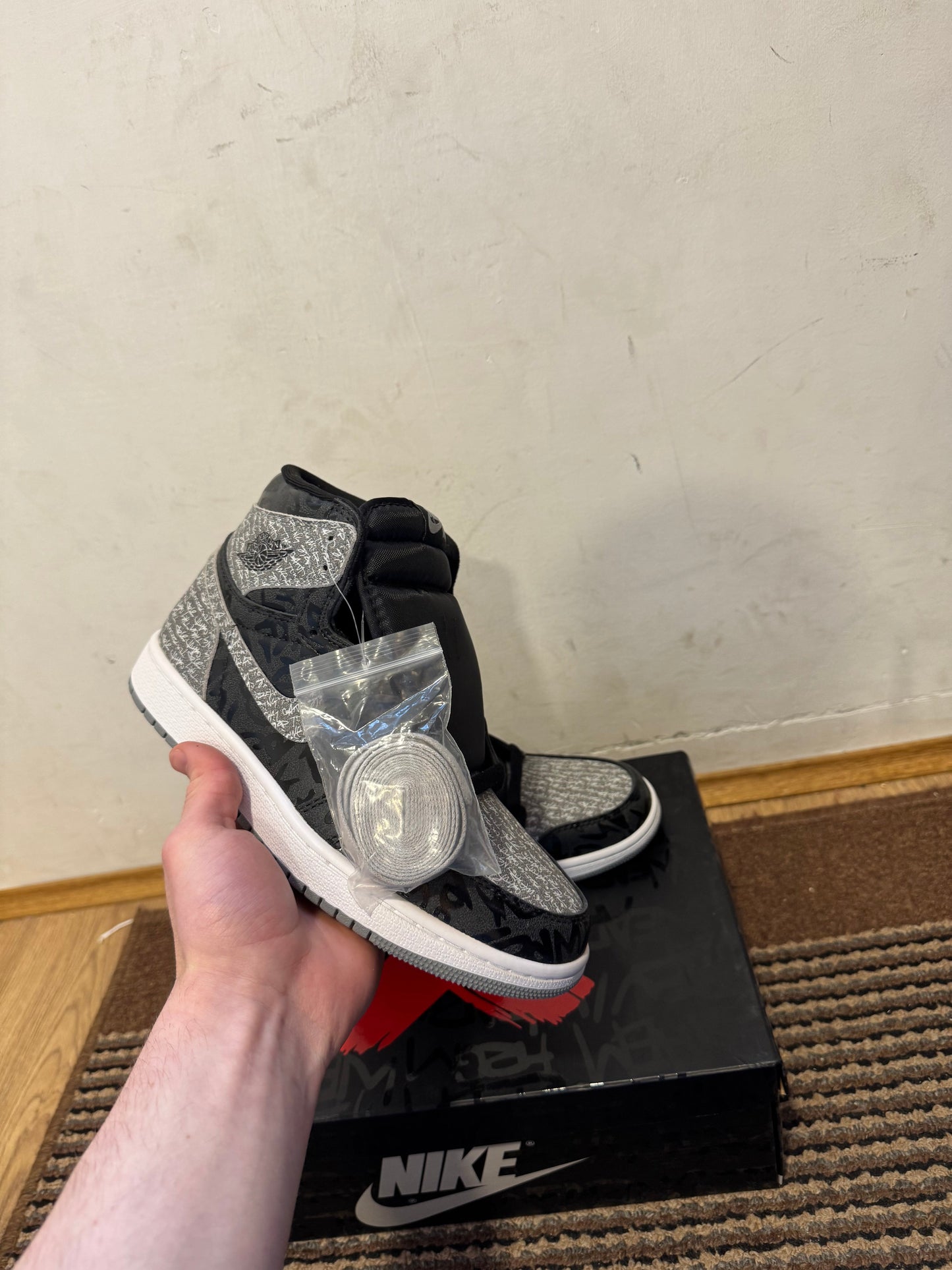 Jordan 1 Missed Broj 39 (Odmah dostupno)
