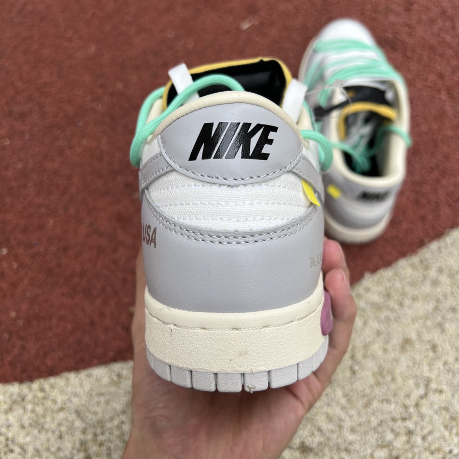 Off white dunk low lot 4