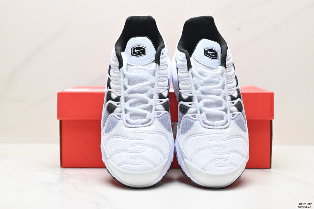 Nike Air Max Plus