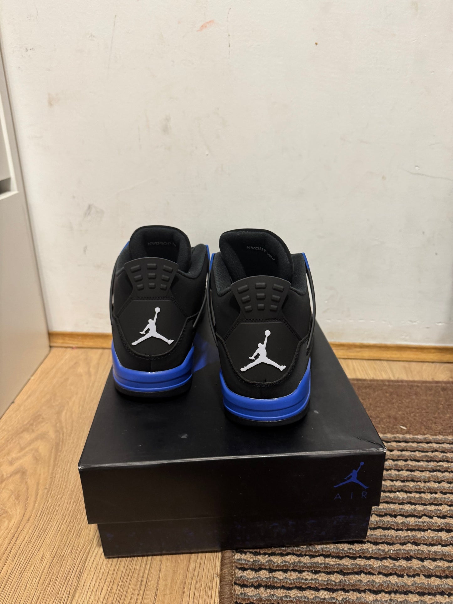 Jordan 4 Blue Thunder Broj 44 (Odmah dostupno)