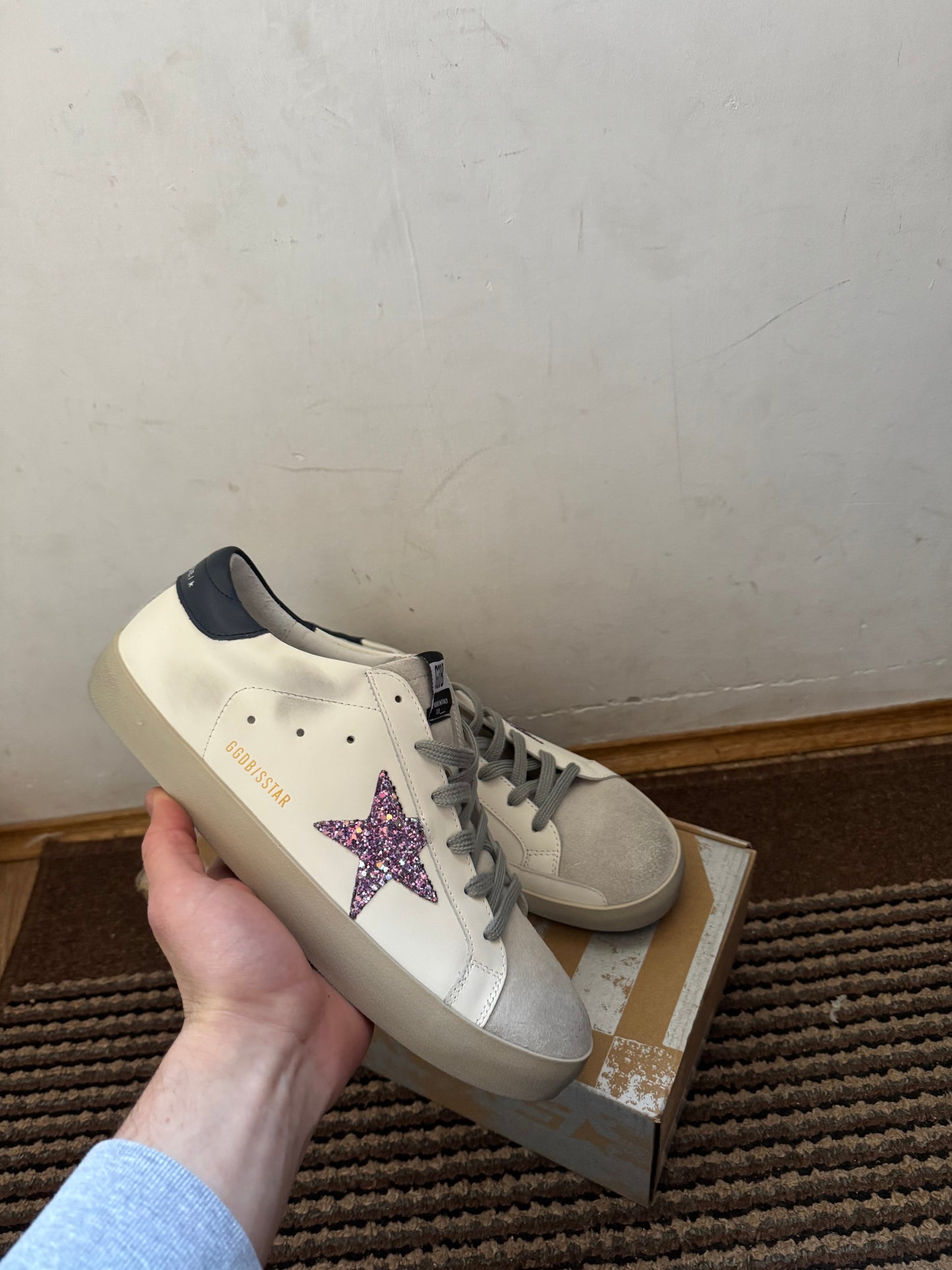Golden Goose Broj 44 (Odmah dostupno)