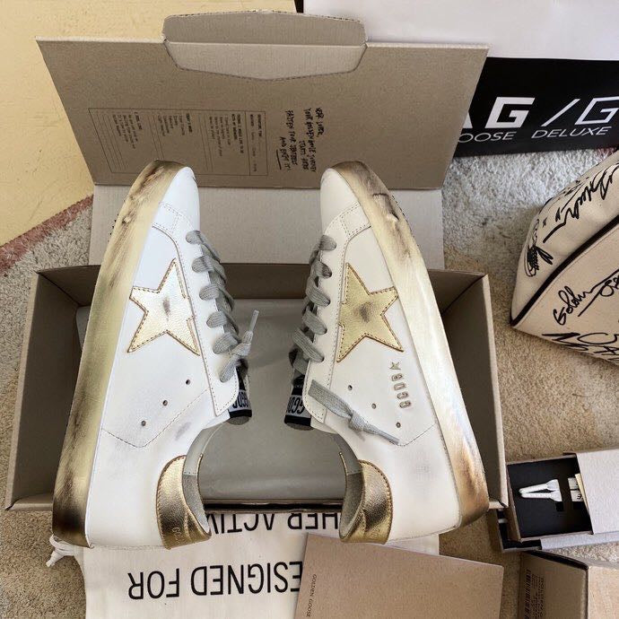 Golden Goose Golden Star