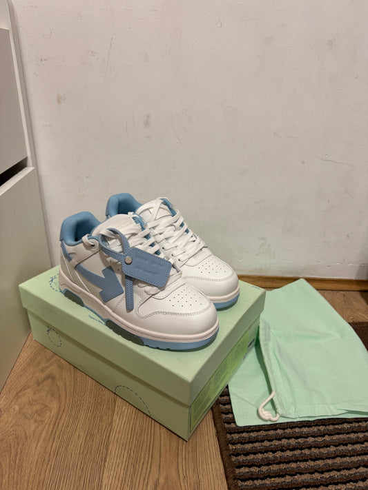 Off White Out of Office Broj 41,47(Odmah dostupno)