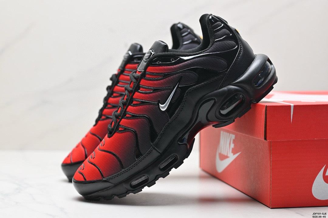 Nike Air Max Plus