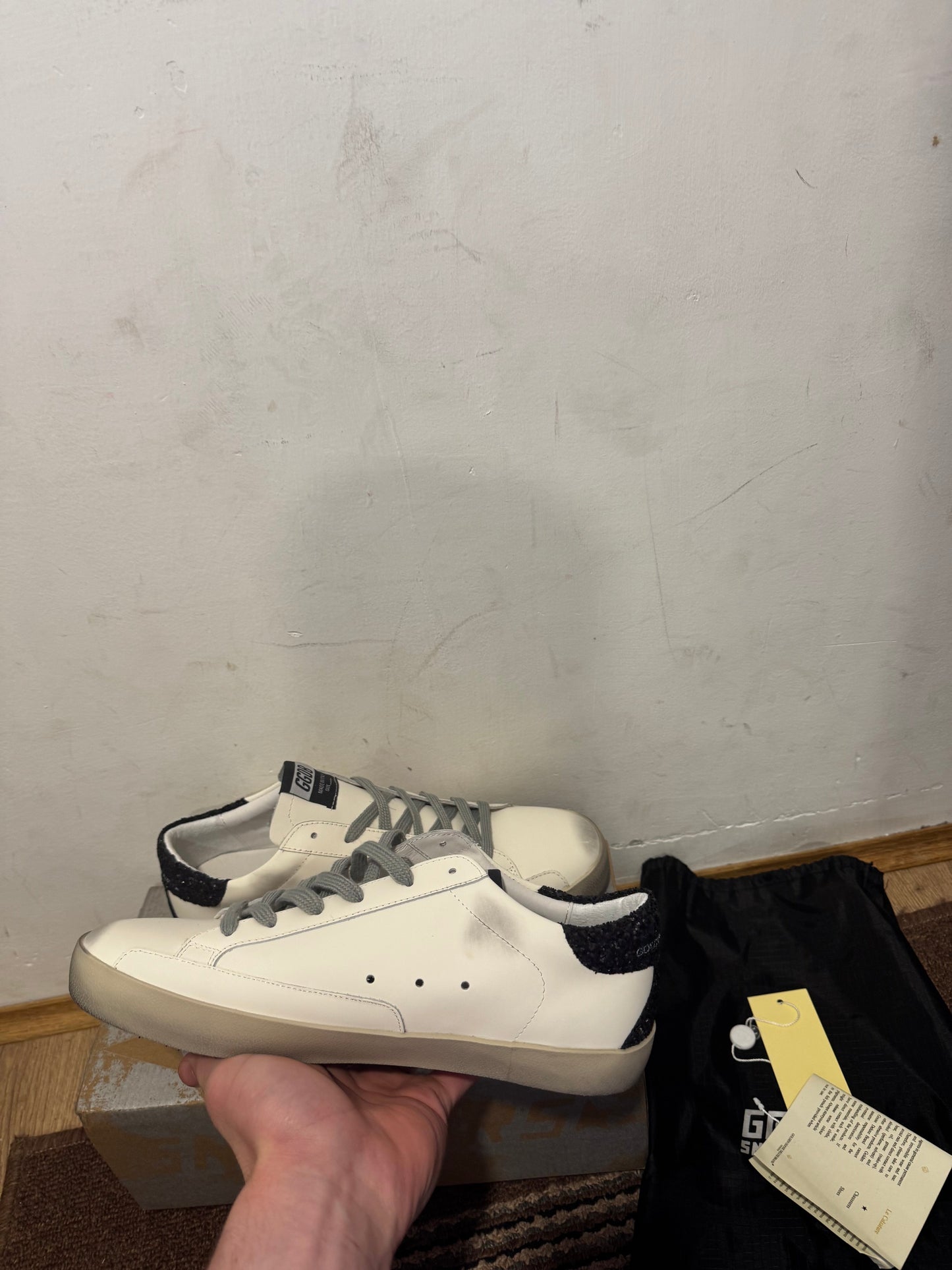 Golden Goose Broj 44 (Odmah dostupno)