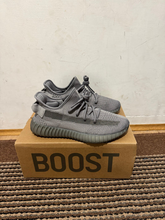 Yeezy 350 Wolf Grey Broj 39(Odmah dostupno)