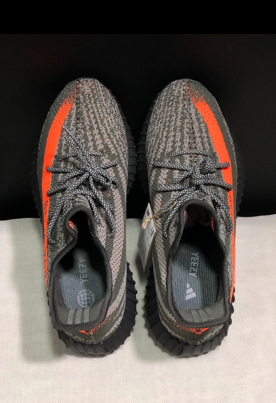 Yeezy 350 Carbon Beluga