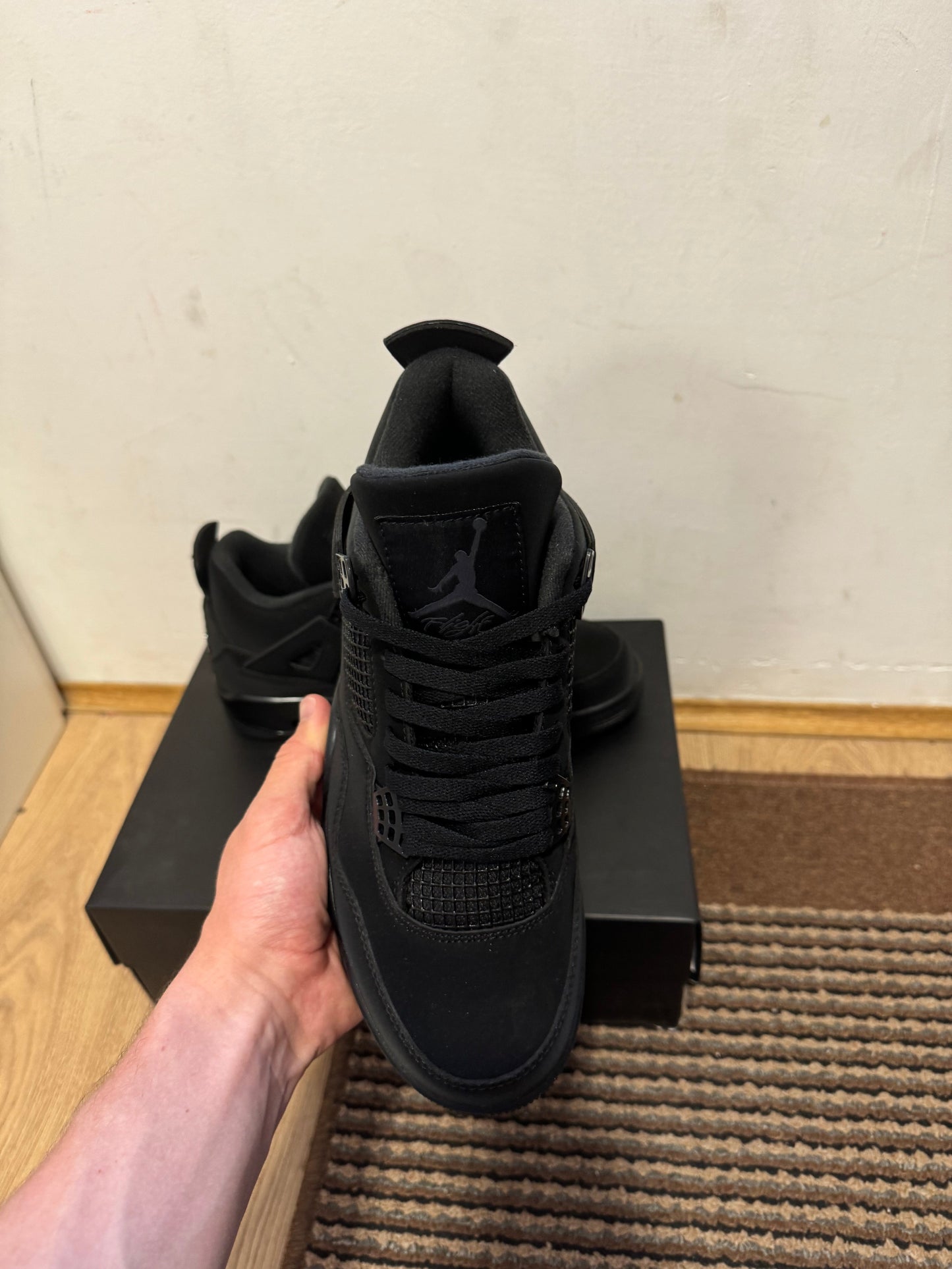 Jordan 4 Black Cat Broj 39,43,45(Odmah dostupno)