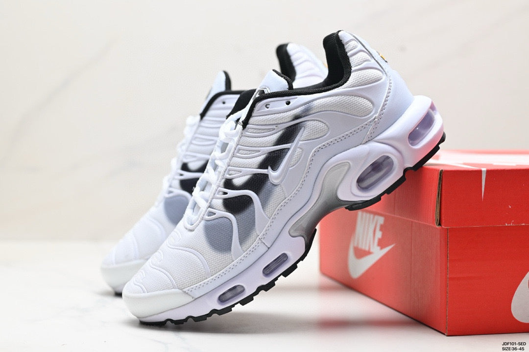 Nike Air Max Plus