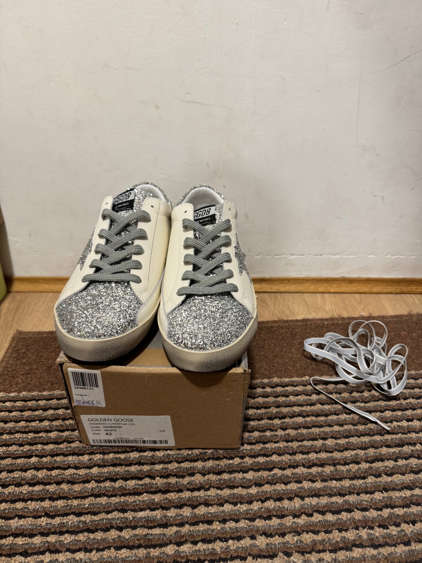 Golden Goose Broj 38,43(Odmah dostupno)