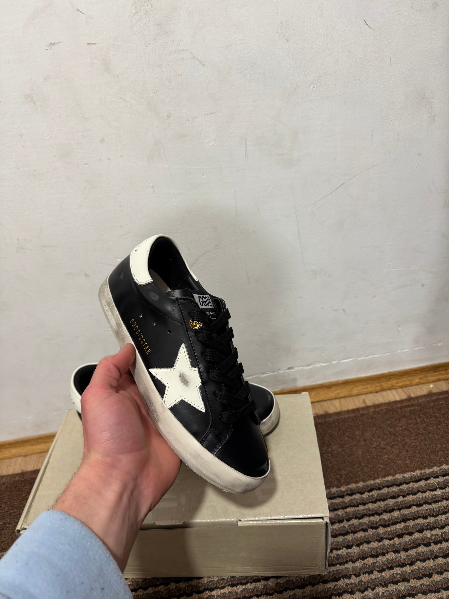 Golden Goose Broj 42,45(Odmah dostupno)