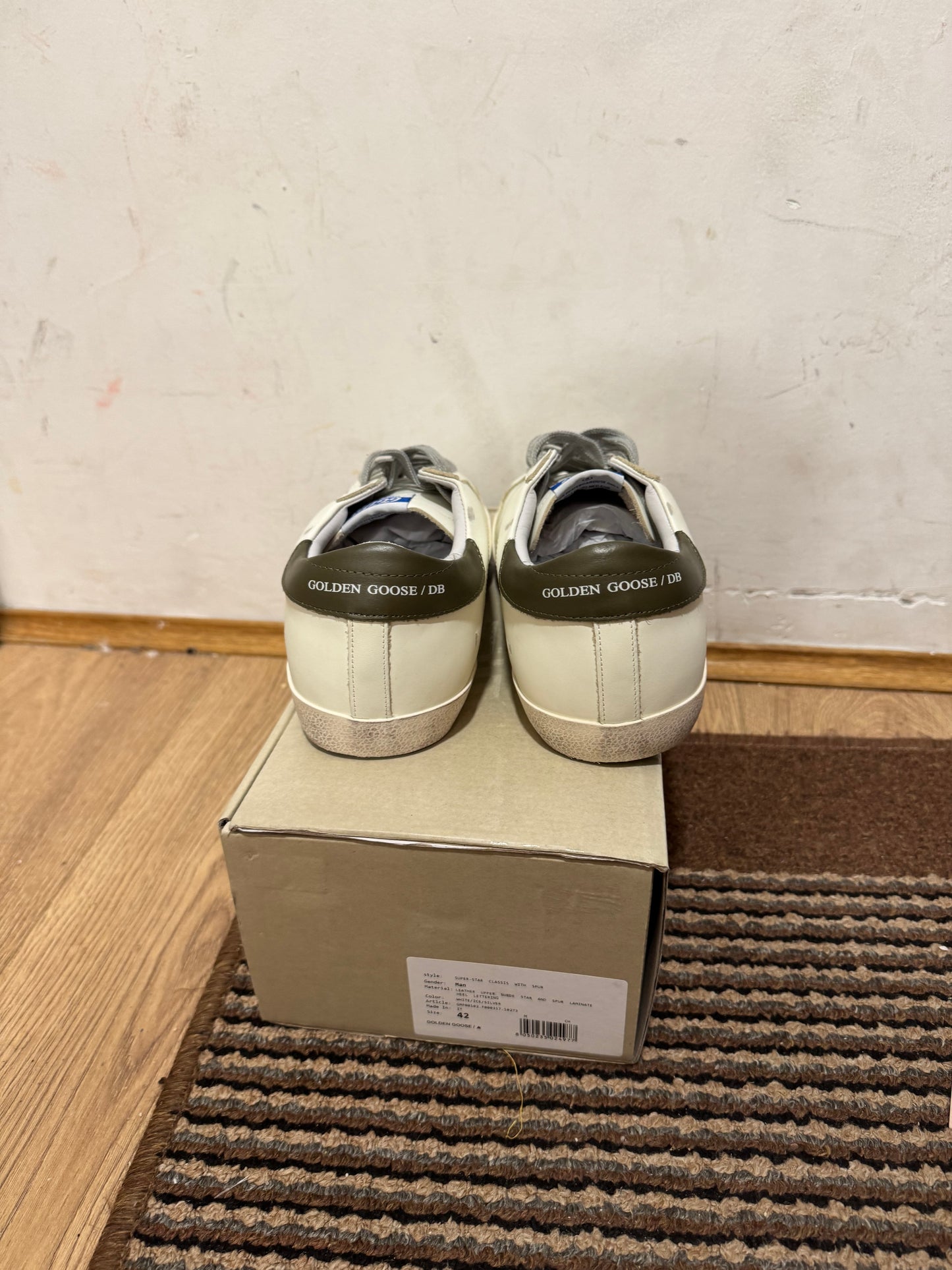 Golden Goose Broj 38(Odmah dostupno)