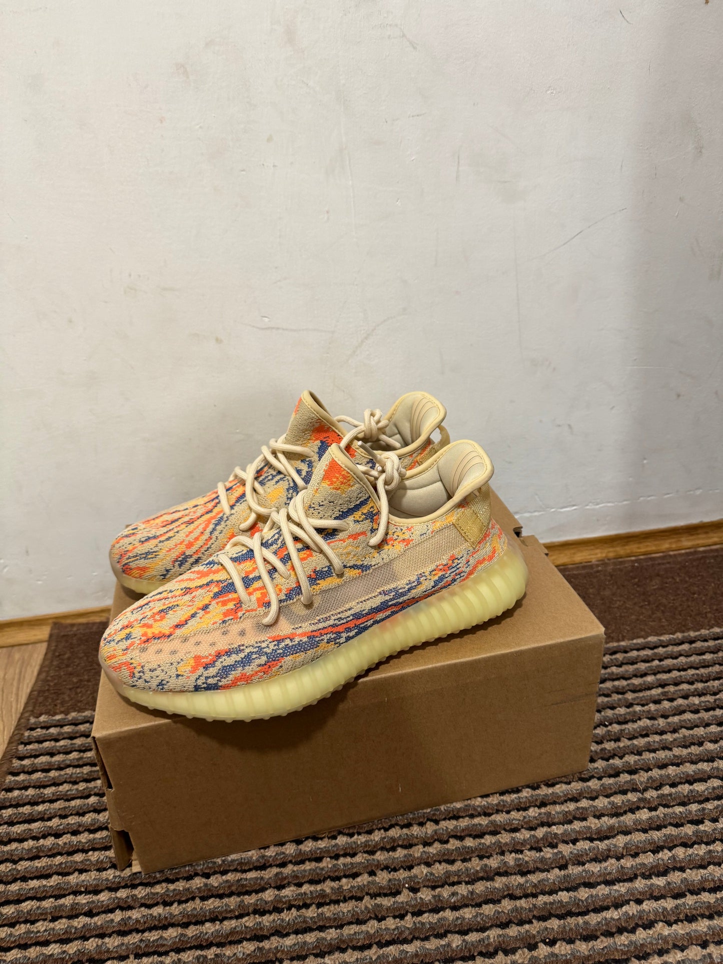 Yeezy 350 MX Oat Broj 42,44(Odmah Dostupno)